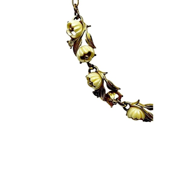 Vintage Floral Necklace & Enamel Bangle Set.  A8 - Picture 4 of 11